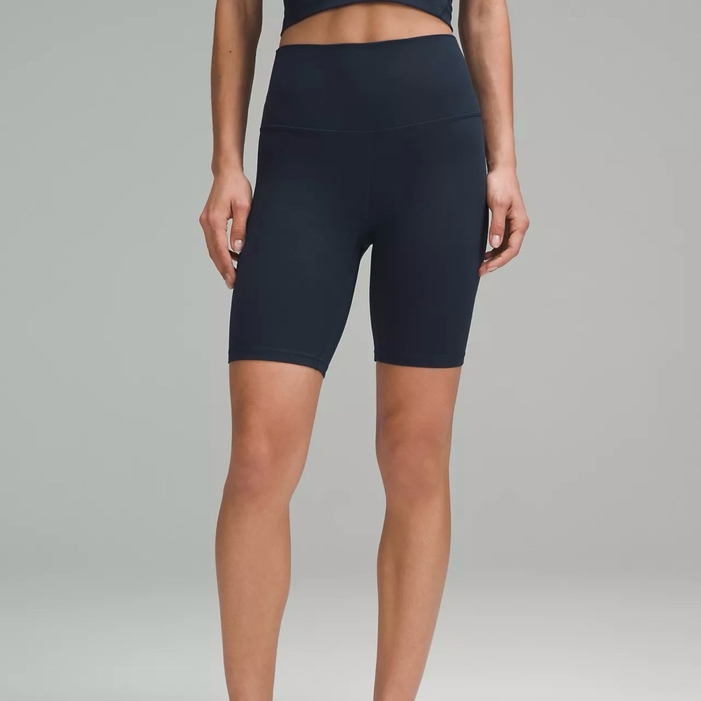 lululemon Women's High-Rise Align 6” Biker Shorts Size 4